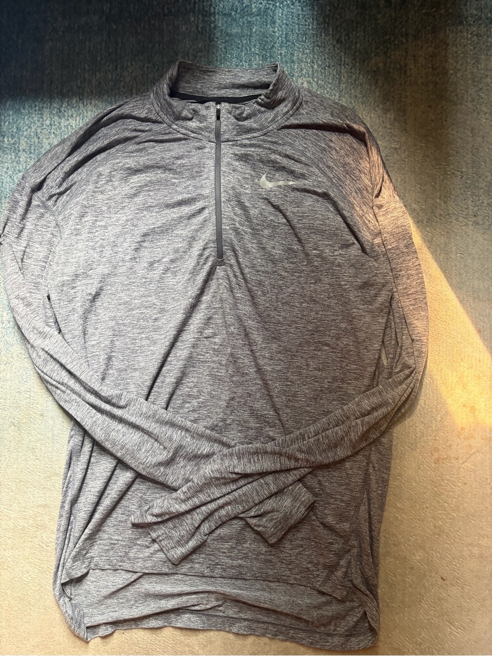 Nike Men’s Heather Grey Quarter-Zip Performance Pullover